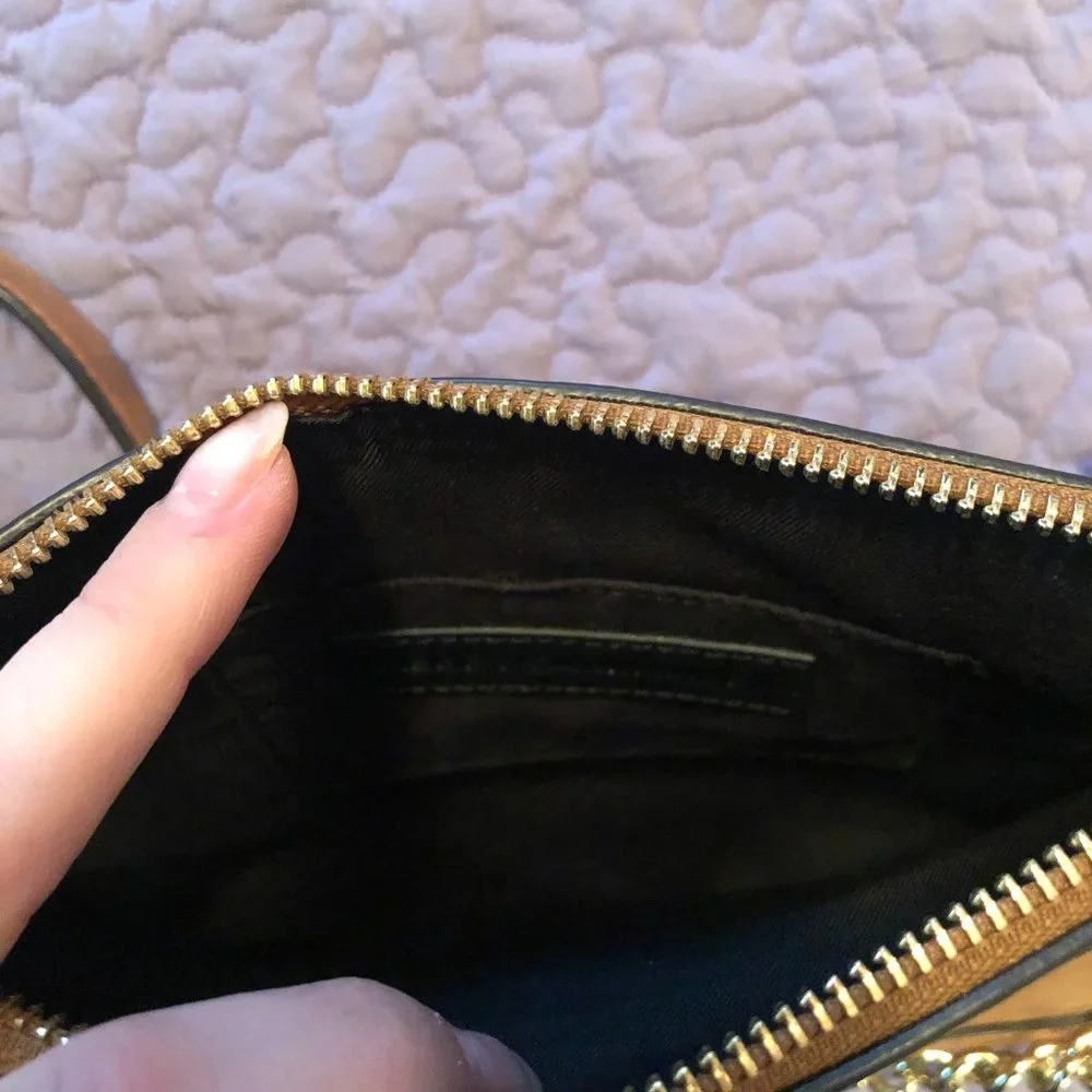 Rebecca Minkoff Avery Crossbody Purse - Picture 8 of 8